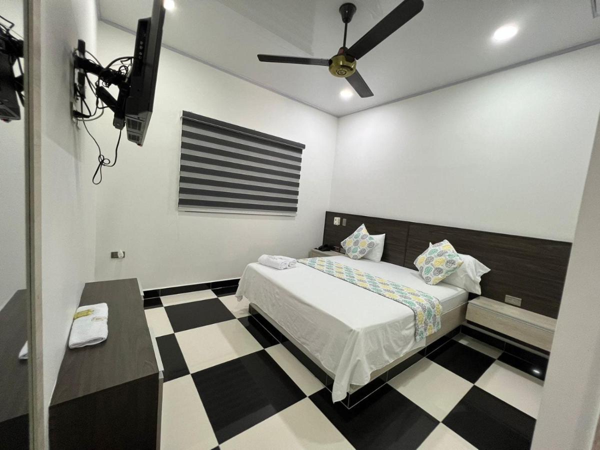 Hotel Magfair Doradal Extérieur photo