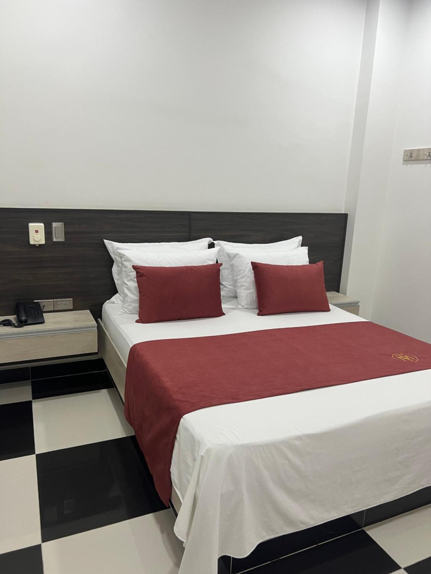 Hotel Magfair Doradal Extérieur photo