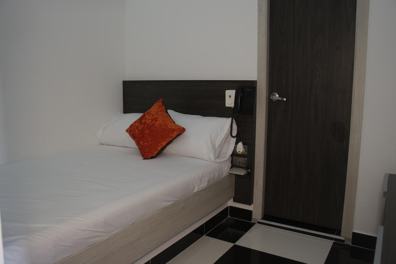 Hotel Magfair Doradal Extérieur photo